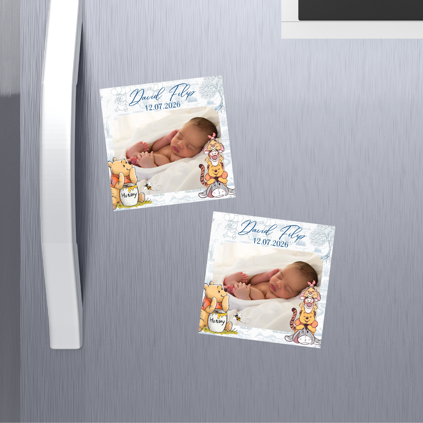 mărturie botez magnet 8x8 cm "winnie & prietenii" bleu – cu fotografie, carton suport și folie de protecție