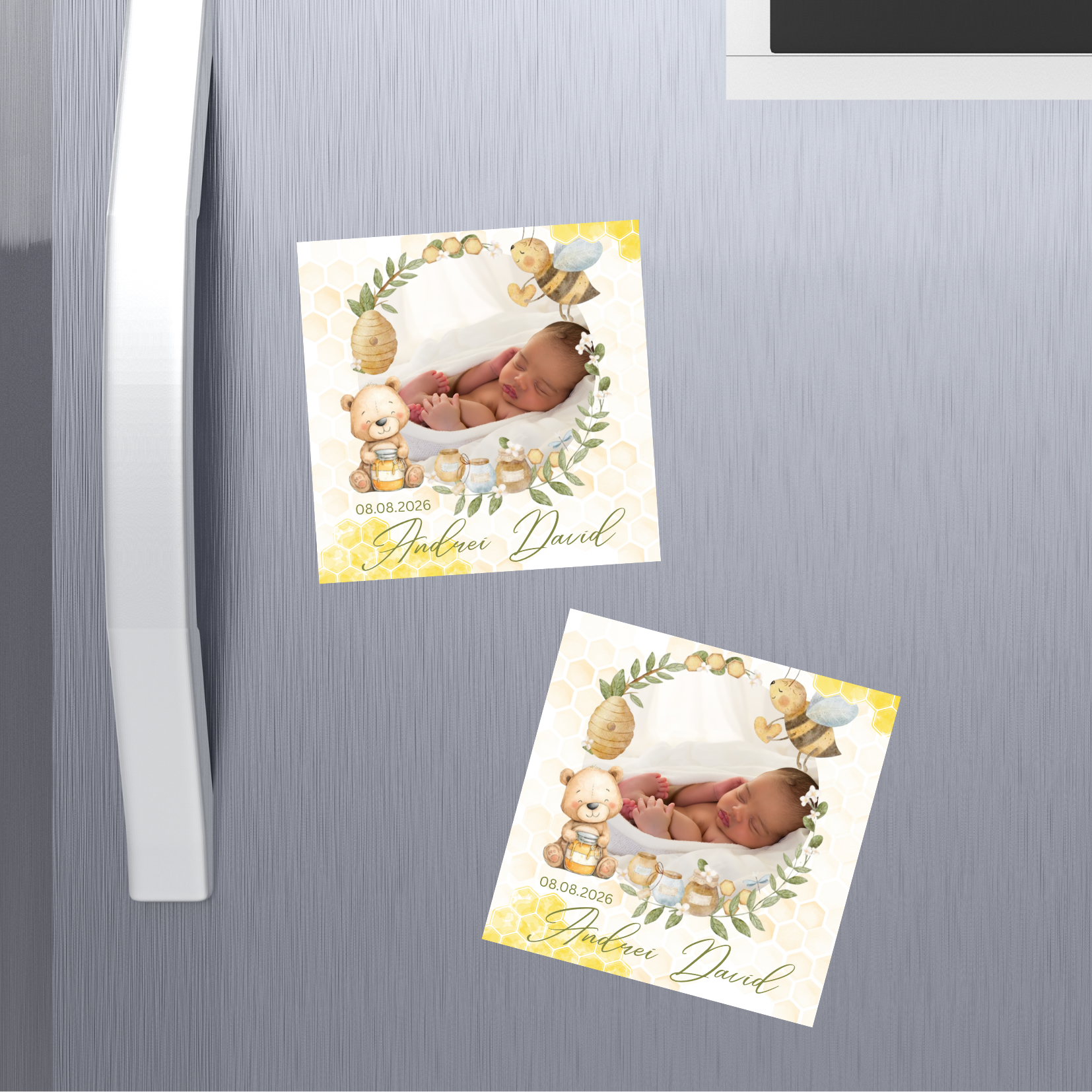 mărturie botez magnet 8x8 cm "ursulețul cu miere" – cu fotografie, carton suport și folie transparentă